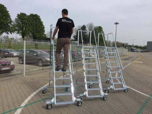 Radne merdevine sa ogradom