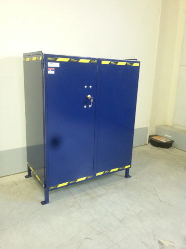 metalni ormani i police